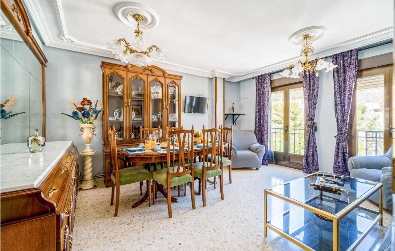 3 Bedroom Cozy Apartment In Пегалахар Экстерьер фото
