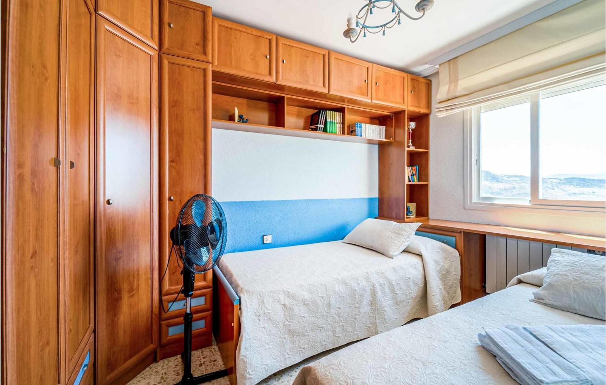 3 Bedroom Cozy Apartment In Пегалахар Экстерьер фото